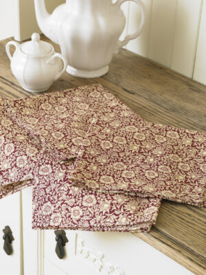 Wiliam Morris Mallow Wine Red Pack of 4 Floral Cotton Napkins