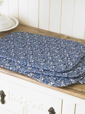 Licensed William Morris Eyebright 4 Quilted Cotton Floral Placemats