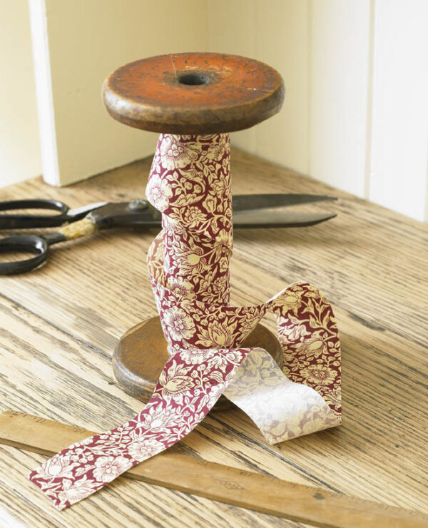 William Morris Mallow Wine 37mm Flat Floral Bias Binding By The Metre.