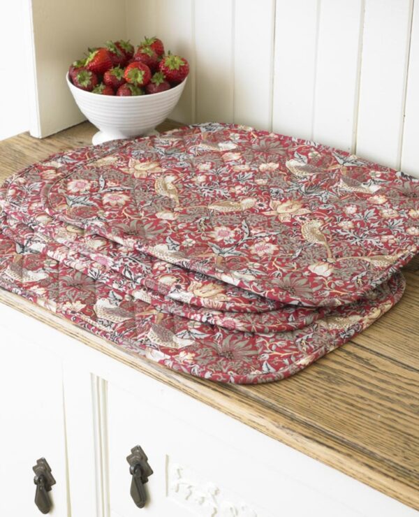 William Morris Red Strawberry Thief Quilted Cotton Pack of 4 Placemats
