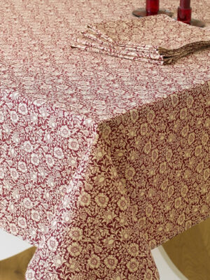 William Morris Mallow Wine 132 cm x 178 cm (52" x 70") Cotton Floral Tablecloth