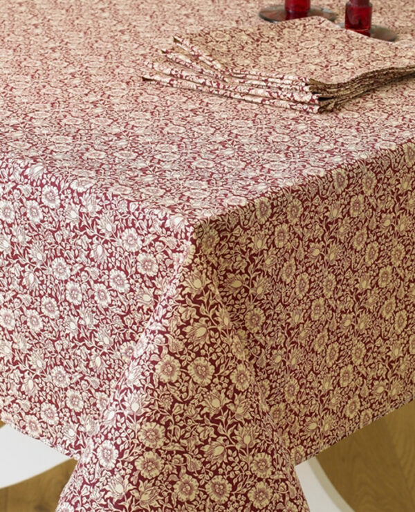 William Morris Mallow Wine 132 cm x 229 cm (52" x 90") Cotton Floral Tablecloth