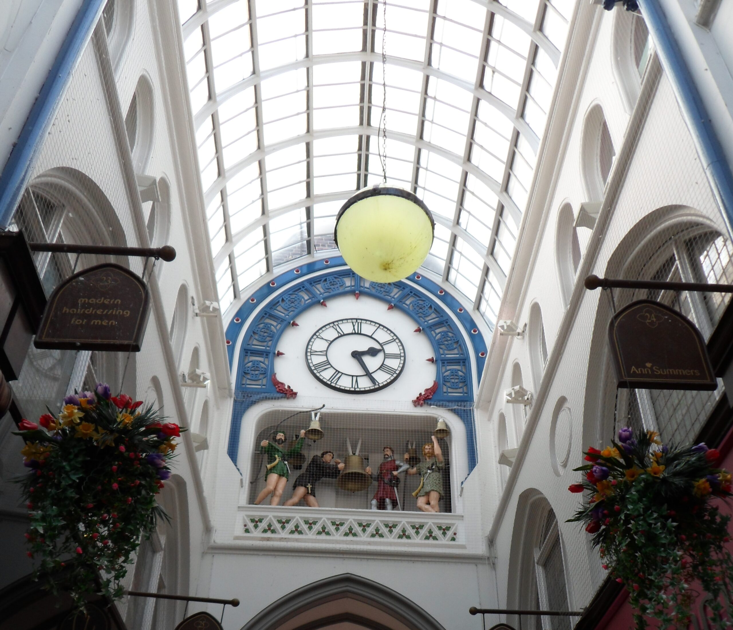 Thorntons clock