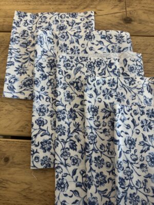 William Morris fabric bundle- Merton cotton fabric, perfect for quilting and crafts bundle