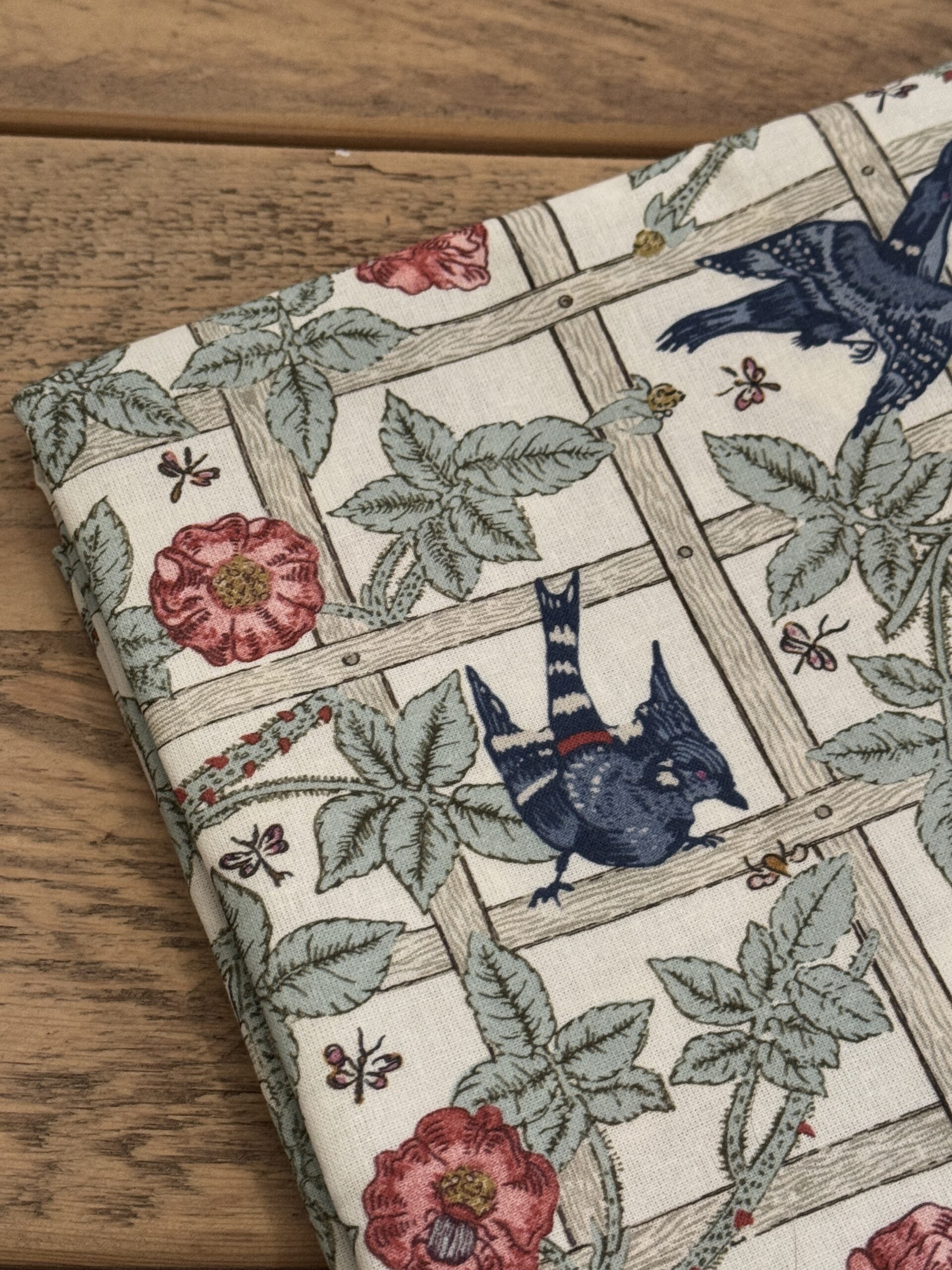 Fabric Remnant 152 x 41cm William Morris Trellis Cotton Fabric