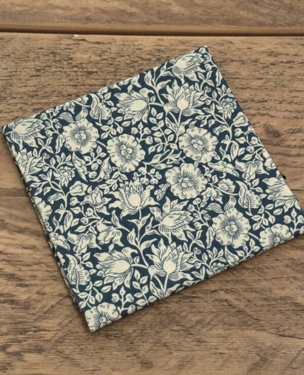 William Morris Mallow Blue Fat Quarter