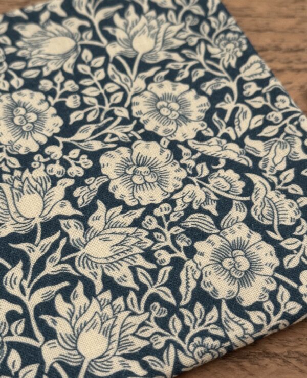 William Morris Mallow Blue Fat Quarter