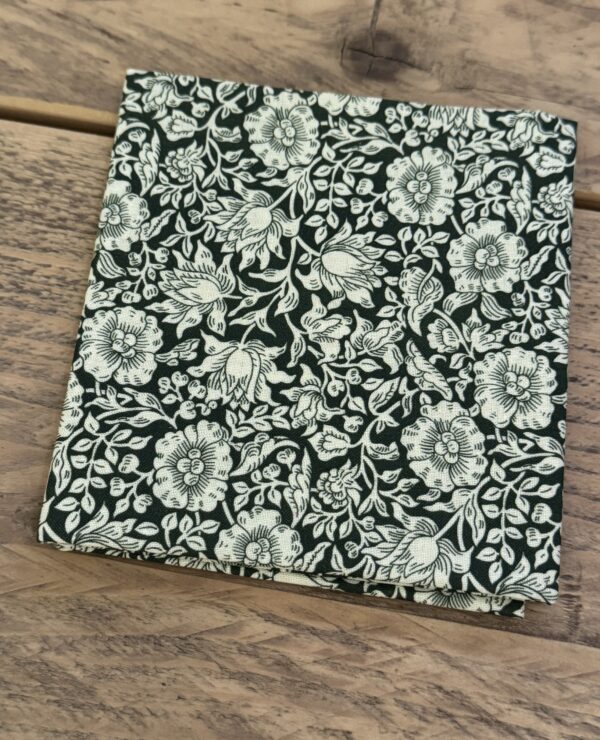 William Morris Mallow Forest Green Fat Quarter