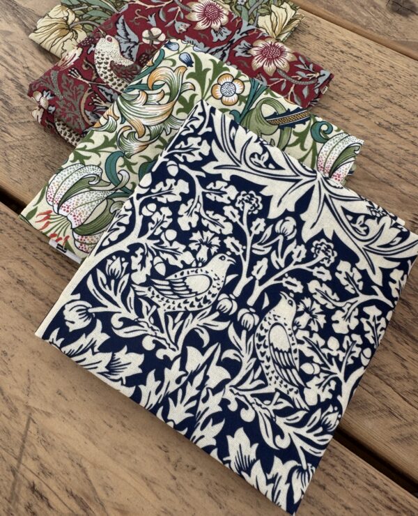 William Morris fabric almost fat quarter bundle- cotton fabric, perfect for quilting and crafts bundle LB1