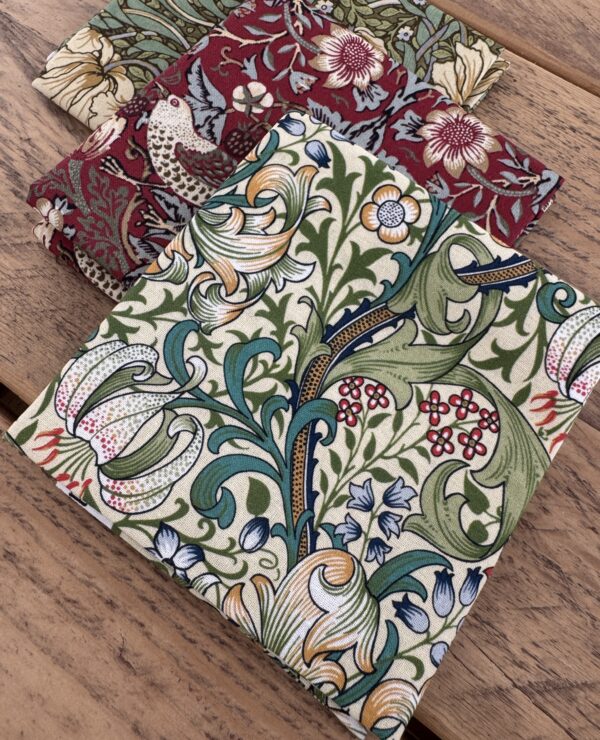 William Morris fabric almost fat quarter bundle- cotton fabric, perfect for quilting and crafts bundle LB1
