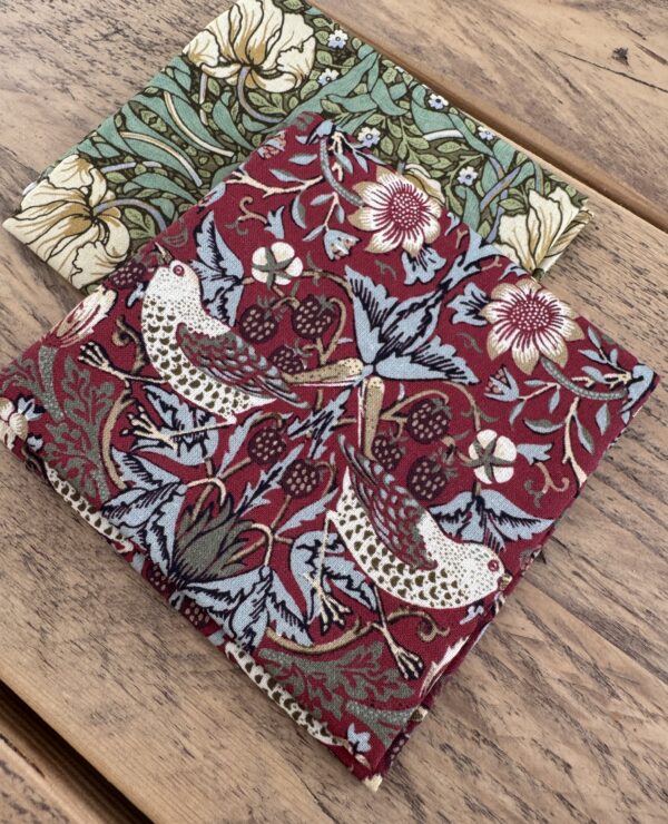 William Morris fabric almost fat quarter bundle- cotton fabric, perfect for quilting and crafts bundle LB1