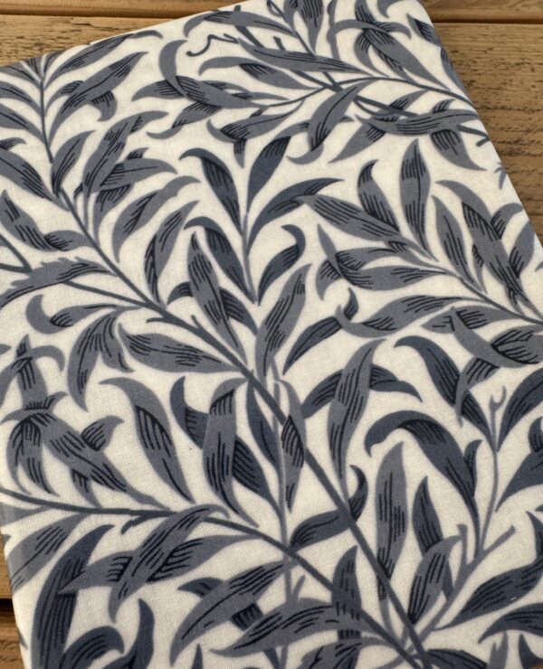 Willow Bough Blue Pvc/ Oilcloth Floral Fabric 141 x 71cm Fabric Remnant