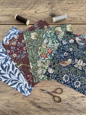 William Morris Fabric Quilting Squares for Crafting 20x20cm squares – UK Printed – Bundle 4