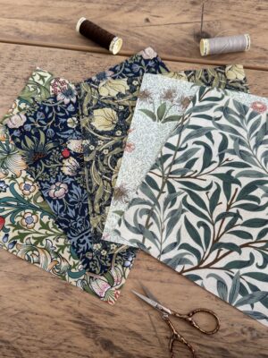 William Morris Fabric Quilting Squares for Crafting 20x20cm squares – UK Printed (Copy)