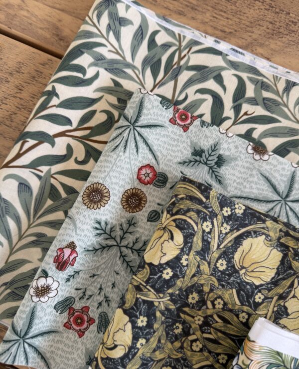 William Morris fabric bundle- cotton fabric, perfect for quilting and crafts bundle 8B