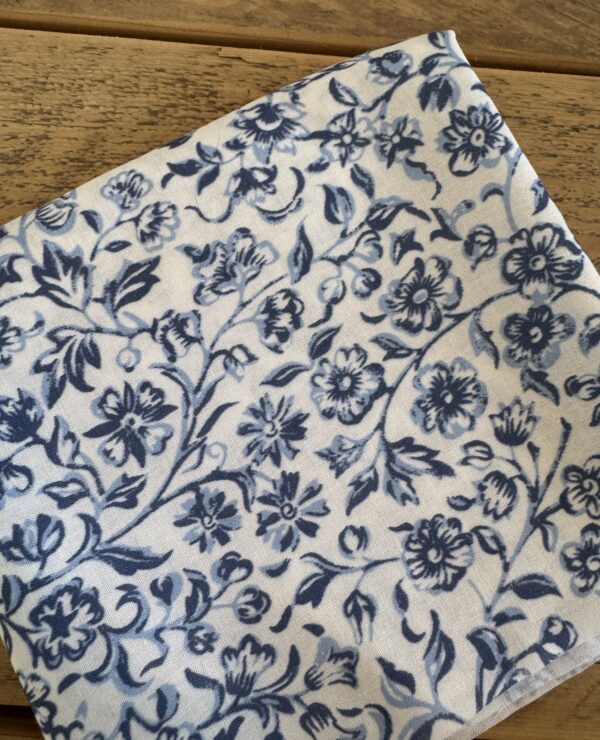 Fabric Remnant 148 x 36cm William Morris Merton Blue Cotton Fabric