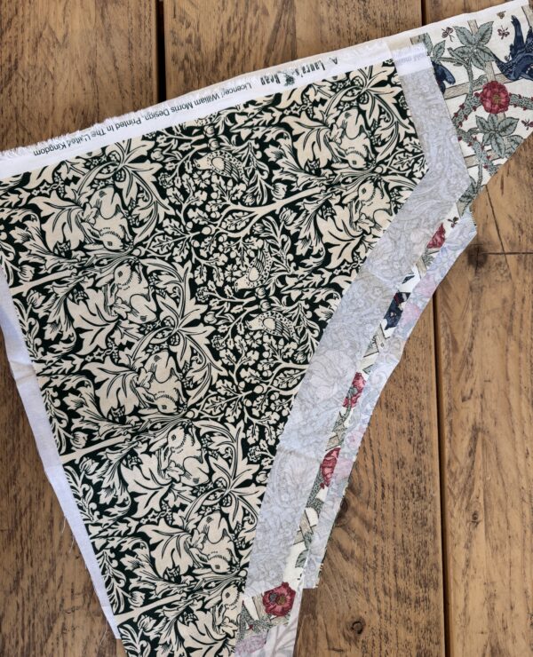 William Morris Patchwork Fabric Bundle – Triangle Pieces bundle E