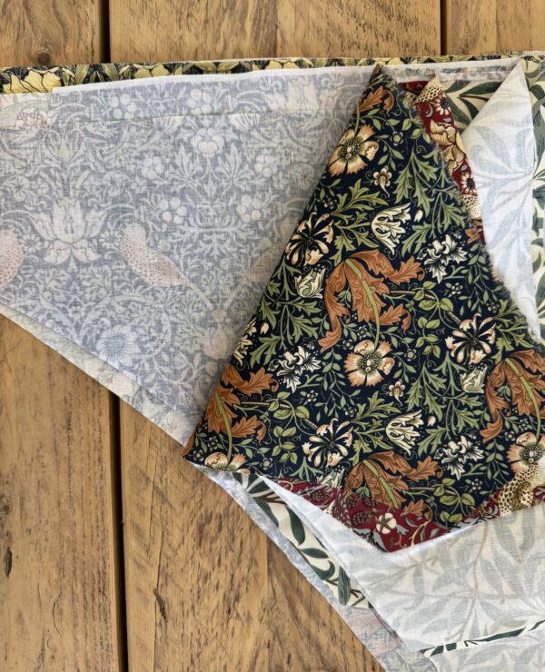 William Morris Patchwork Fabric Bundle – Triangle Pieces bundle F