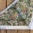 William Morris Patchwork Fabric Bundle – Triangle Pieces bundle D