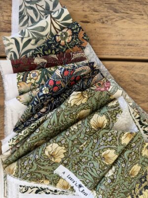 William Morris Patchwork Fabric Bundle – Triangle Pieces bundle D
