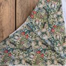 William Morris Patchwork Fabric Bundle – Triangle Pieces bundle C