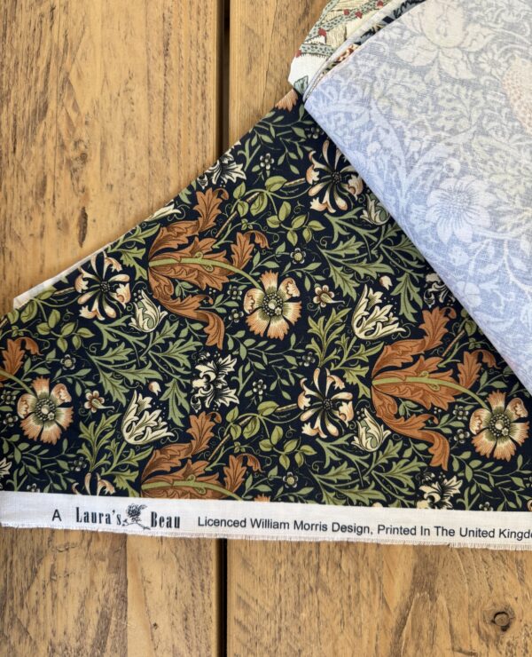 William Morris Patchwork Fabric Bundle – Triangle Pieces bundle C