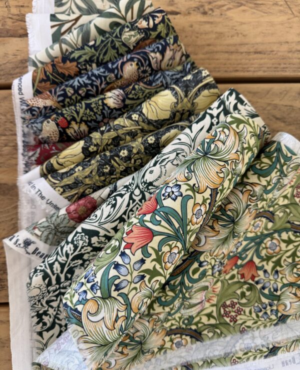 William Morris Patchwork Fabric Bundle – Triangle Pieces bundle C