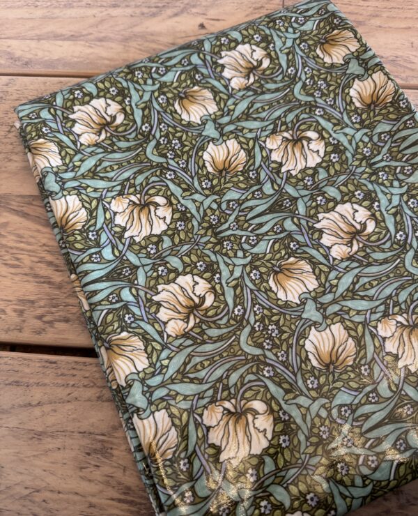 Fabric Remnant 141 x 199cm William Morris Pimpernel Green Pvc / Oilcloth Floral Tablecloth Fabri
