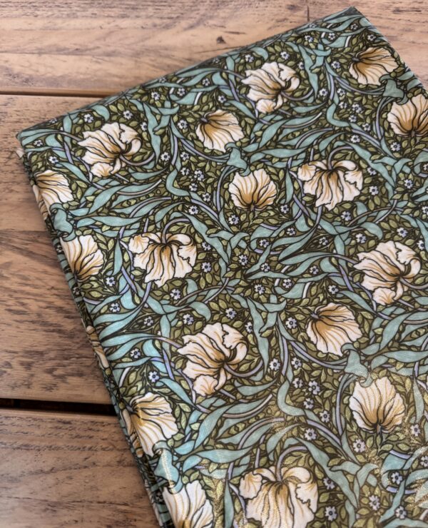 Fabric Remnant 141 x 199cm William Morris Pimpernel Green Pvc / Oilcloth Floral Tablecloth Fabri