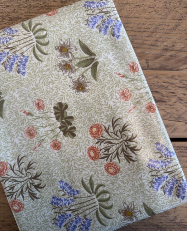 William Morris Lily Pvc/ Oilcloth Floral Fabric 2m Fabric Remnant