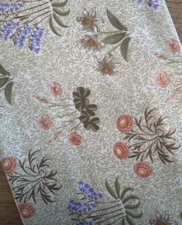 William Morris Lily Pvc/ Oilcloth Floral Fabric 2m Fabric Remnant